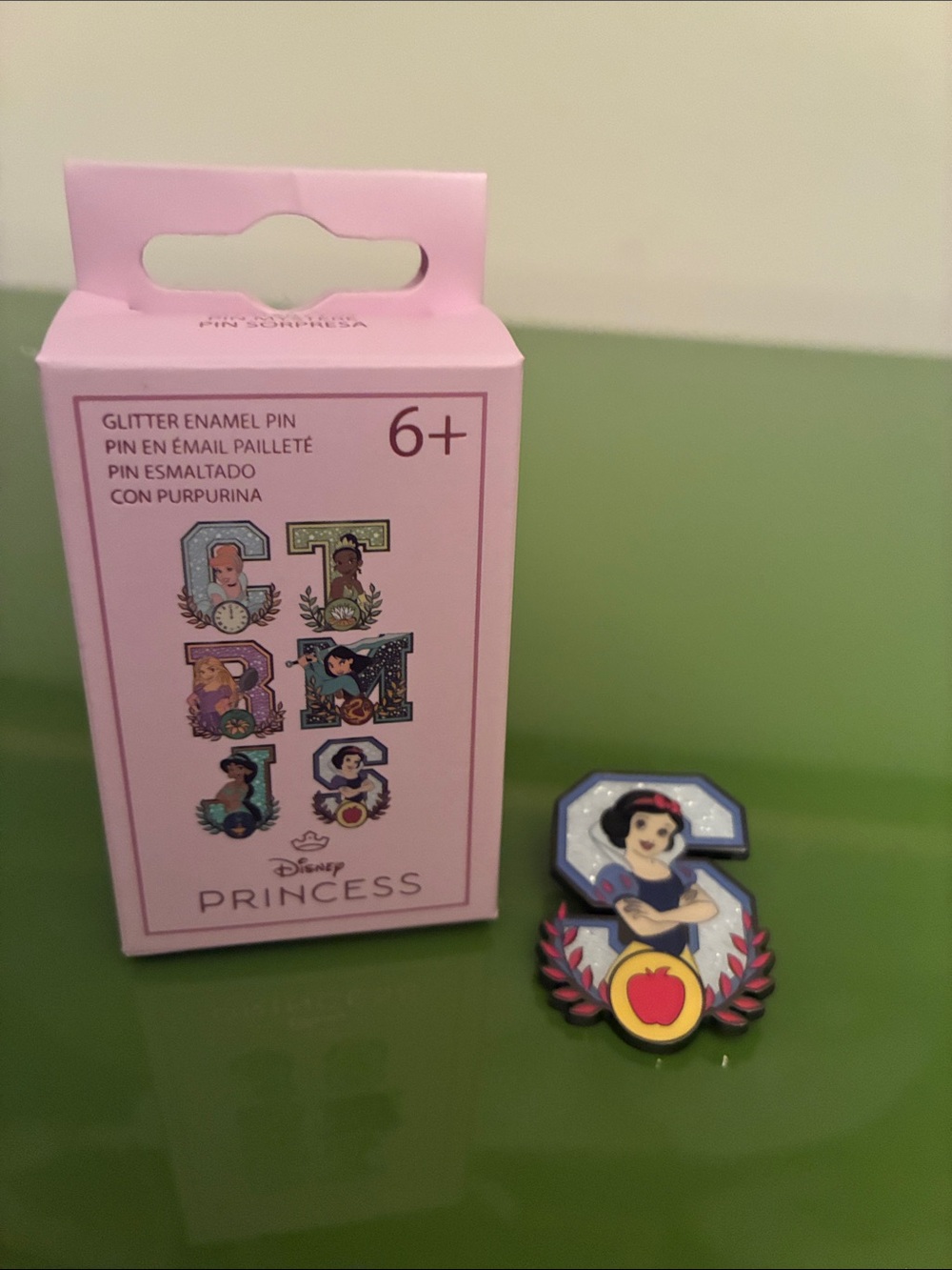 Disney Princess Snow White Letter Pin